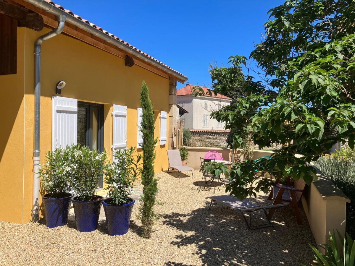 Le Clos De Quintaine Gites De Charme Clessé Exterior foto